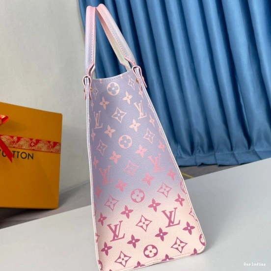 Cheap VUITTON ONTHEGO MM LOUIS 0726